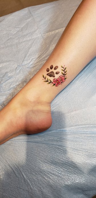 Meet the Desert Women Changing the Face of Tattoo Art