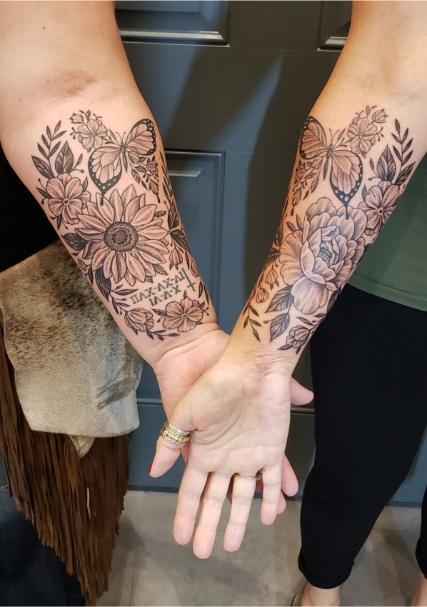 Mother/daughter tattoos by Lacey