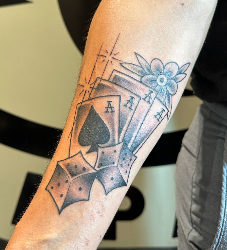 erik inclan ace in the hole studios tattoo tattoos